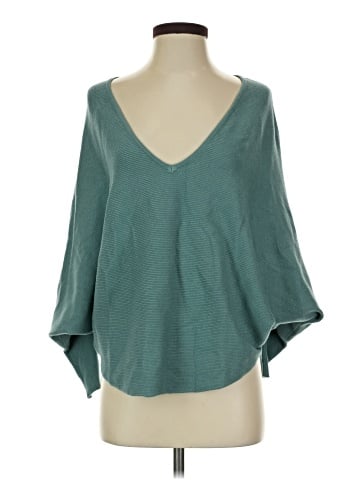 Kerisma Poncho (view 1)