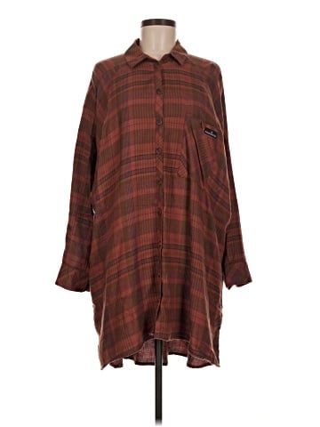 BDG Long Sleeve Button-Down Shirt (view 1)