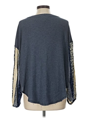 Blu Pepper Long Sleeve Blouse (view 2)