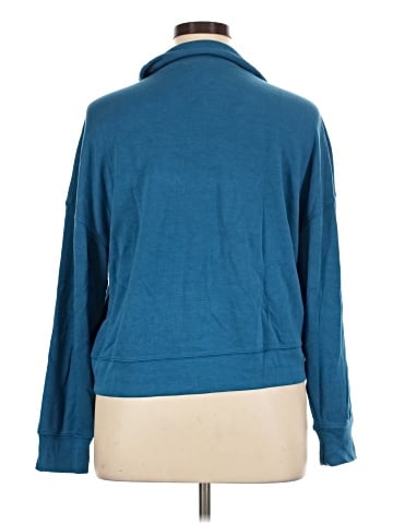 Danskin Long Sleeve Top (view 2)