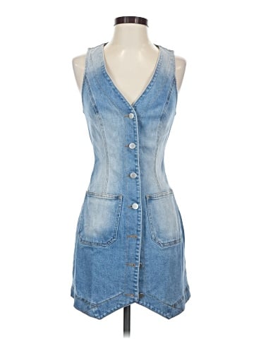 Le Lis Casual Dress (view 1)