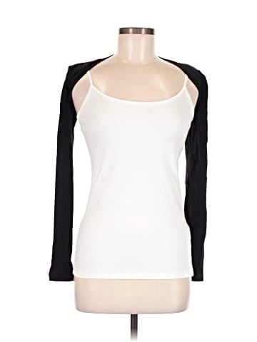 PrettyLittleThing Shrug (view 1)