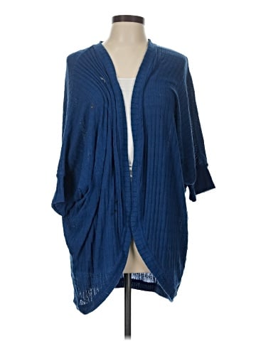 Lularoe Cardigan (view 1)