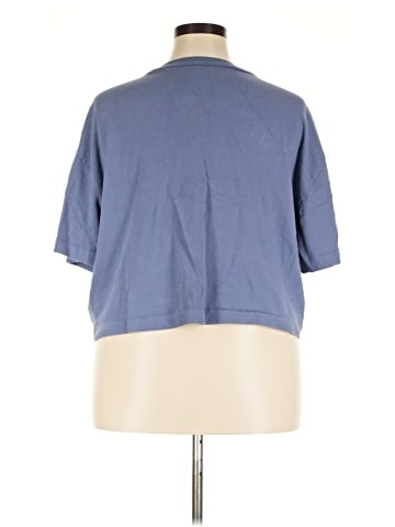 Gap Short Sleeve T-Shirt (view 2)