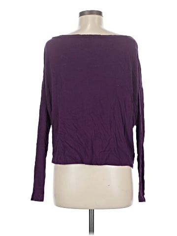 Moda International Long Sleeve T-Shirt (view 2)