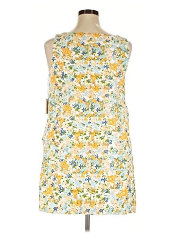 LC Lauren Conrad Casual Dress (view 2)