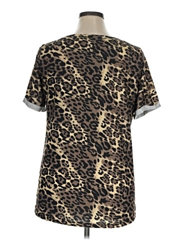Amaryllis Short Sleeve T-Shirt (view 2)