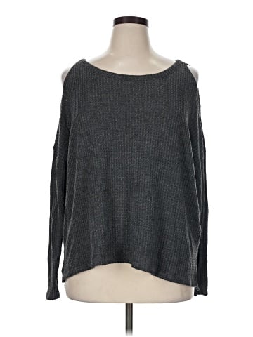 American Eagle Outfitters Pullover Sweater (view 1)
