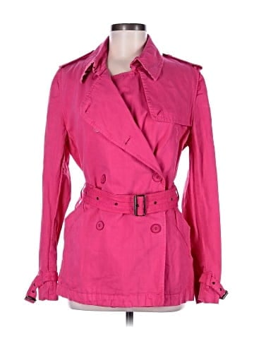 Burberry Trenchcoat (view 1)