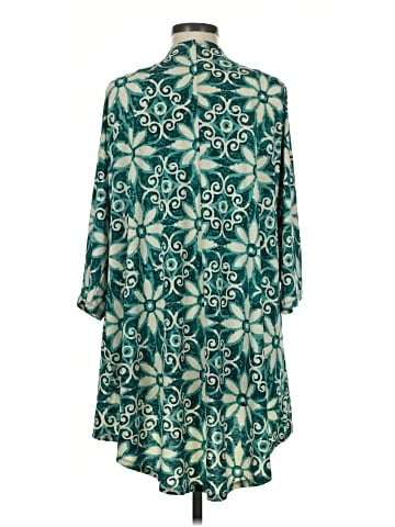 Lularoe Kimono (view 2)