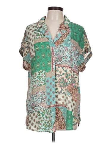Cupcakes & Cashmere Short Sleeve Blouse (view 1)