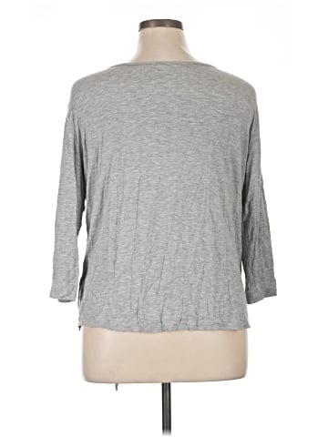 Cha Cha Vente 3/4 Sleeve T-Shirt (view 2)