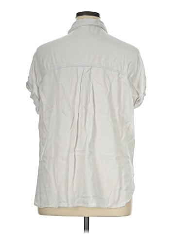 Jane and Delancey Short Sleeve Button-Down Shirt (view 2)