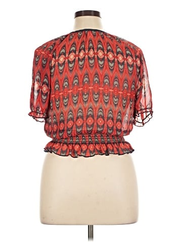 Xhilaration Short Sleeve Blouse (view 2)