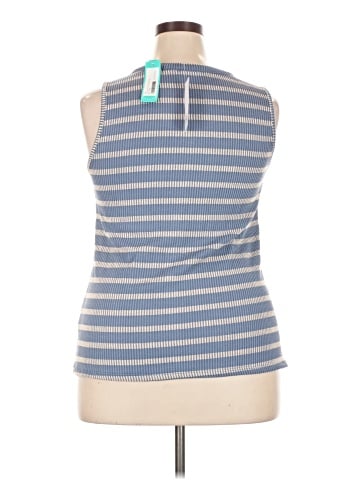 Gilli Sleeveless Top (view 2)