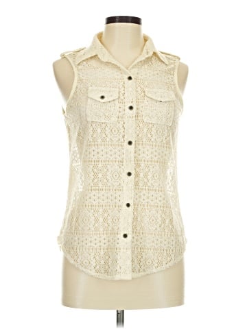 Mimi Chica Sleeveless Button-Down Shirt (view 1)