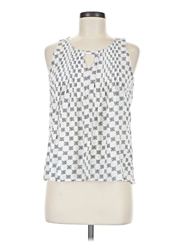 Hem & Thread Sleeveless Blouse (view 1)