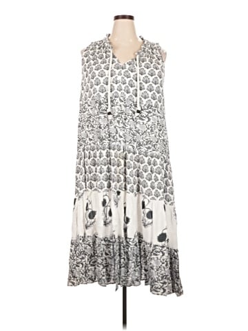 Chelsea & Theodore Casual Dress (view 1)