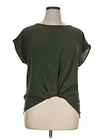 Gilli Sleeveless T-Shirt (view 1)