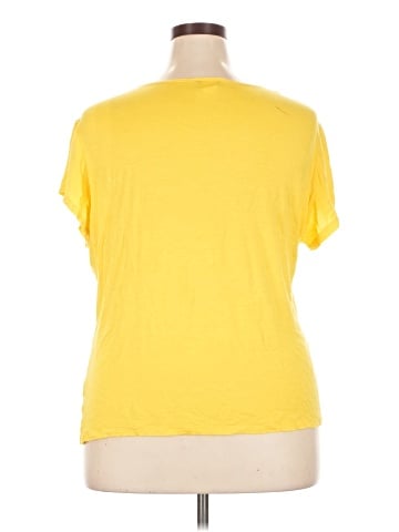 Bleeker & McDougal Short Sleeve Top (view 2)