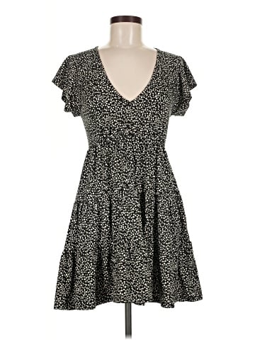 Urban Outfitters Casual Dress (view 1)