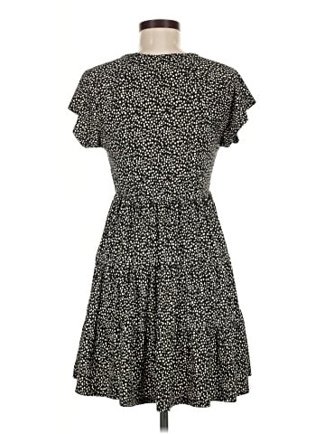 Urban Outfitters Casual Dress (view 2)