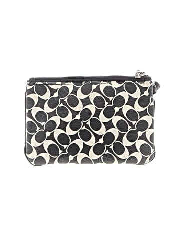 Coach Wristlet (view 2)