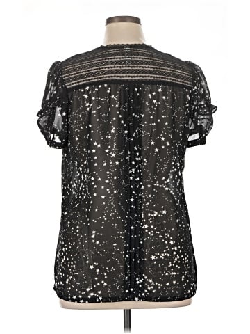 Xhilaration Short Sleeve Blouse (view 2)