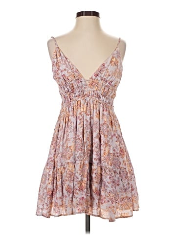 Urban Outfitters Casual Dress (view 1)