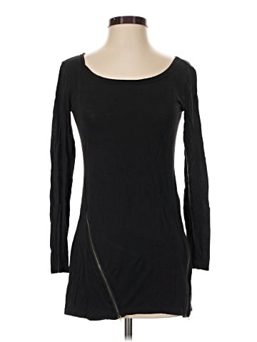 HaoDuoYi Long Sleeve Top (view 1)