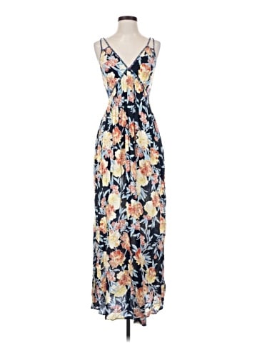Xhilaration Casual Dress (view 1)