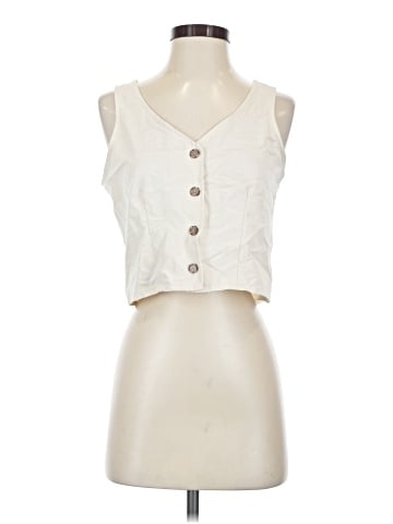 Brixton Sleeveless Button-Down Shirt (view 1)