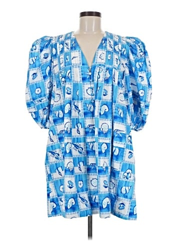 Hunter Bell Casual Dress (view 1)