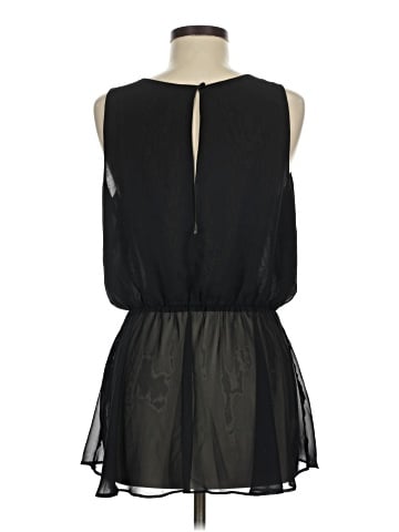 Bisou Bisou Sleeveless Blouse (view 2)