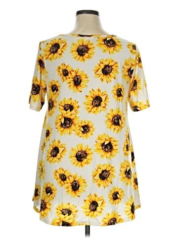 Lularoe Casual Dress (view 2)