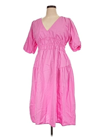 Old Navy Casual Dress (view 1)