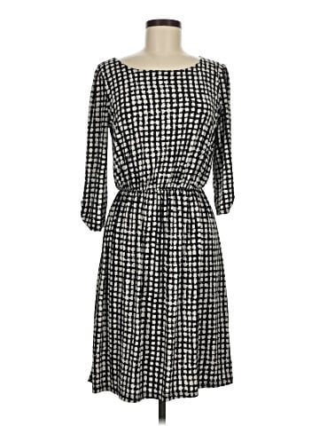 Le Lis Casual Dress (view 1)