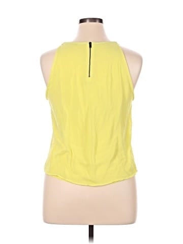 MNG Basics Sleeveless T-Shirt (view 2)