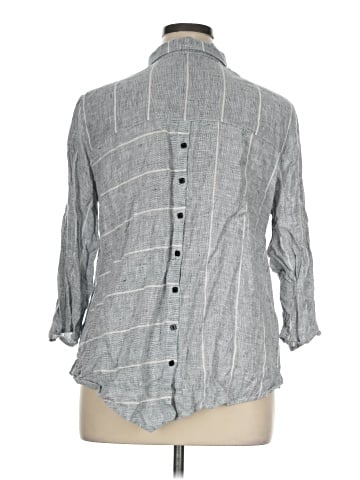 Habitat 3/4 Sleeve Button-Down Shirt (view 2)