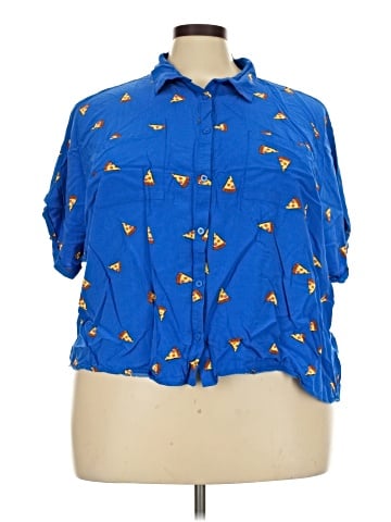 Lularoe 3/4 Sleeve Button-Down Shirt (view 1)