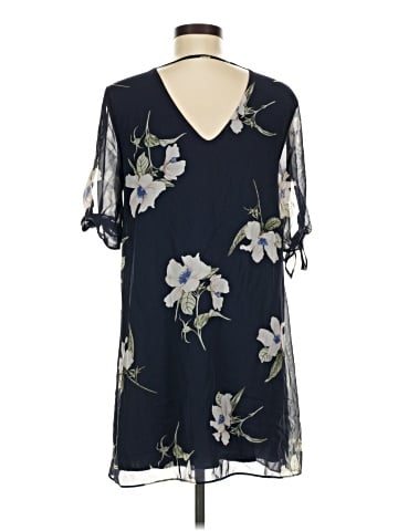 Soprano Casual Dress (view 2)