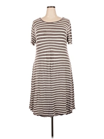 Lularoe Casual Dress (view 1)