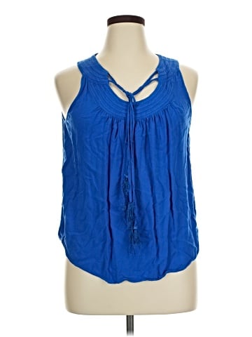 Elle Sleeveless Blouse (view 1)
