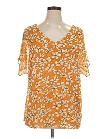 CAbi Short Sleeve Blouse (view 1)