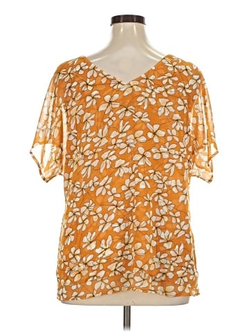 CAbi Short Sleeve Blouse (view 2)