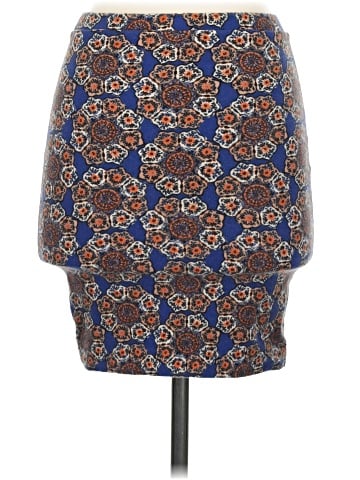 Lily White Casual Skirt (view 2)