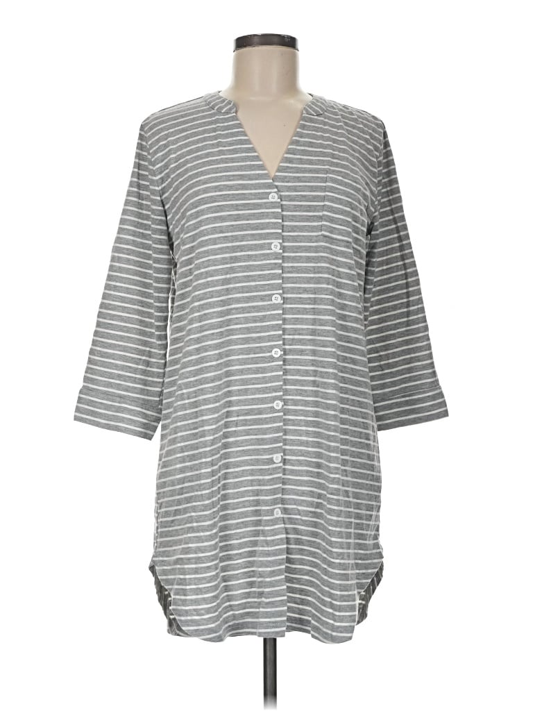 Pre-owned Ekouaer 3/4 Sleeve Button Down Shirt In Gray