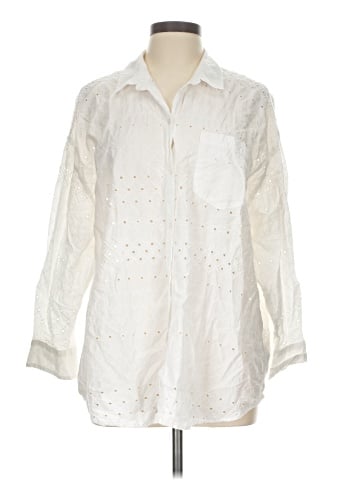 Old Navy Long Sleeve Button-Down Shirt (view 1)