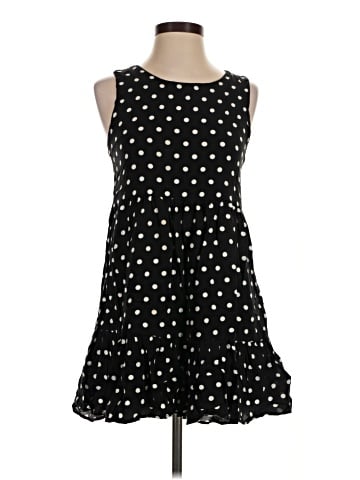 Urban Outfitters Casual Dress (view 1)