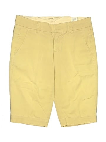 Vince. Khaki Shorts (view 1)